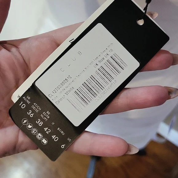 Club L London Mini Dress - Picture 9 of 16